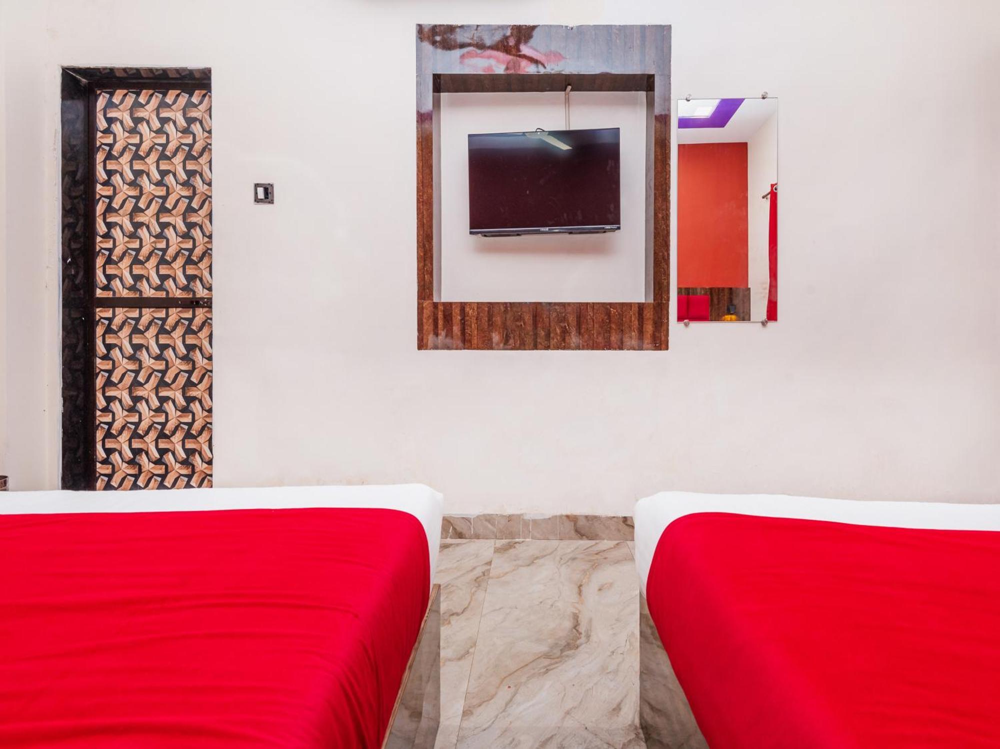 Hotel Priceless Suite Bombay Exhibition Centre Goregaon West Mumbai Exterior photo